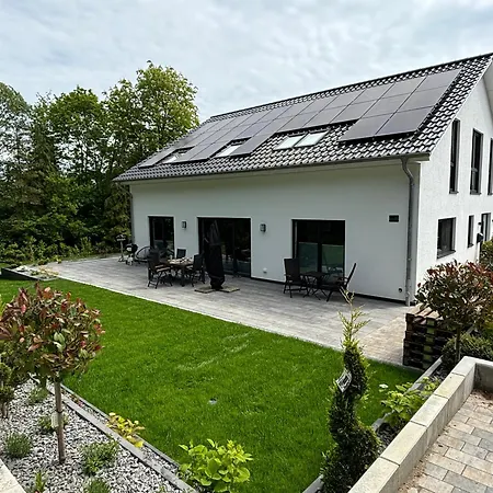منزل للإقامة Moderne 1-Zimmer-Gaestewohnung Im Neubau Mit Schoenem Garten Pronstorf