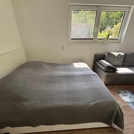 Moderne 1-Zimmer-Gaestewohnung Im Neubau Mit Schoenem Garten Pronstorf