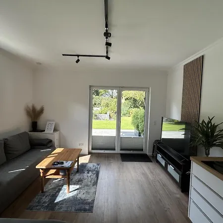Alloggio in famiglia Moderne 1-zimmer-gaestewohnung Im Neubau Mit Schoenem Garten Pronstorf